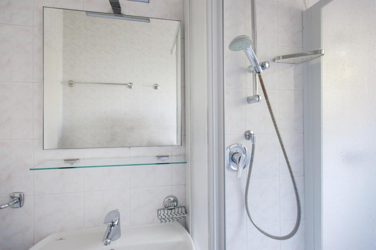 Casa Doppia Apartamento Torbole Sul Garda Exterior foto