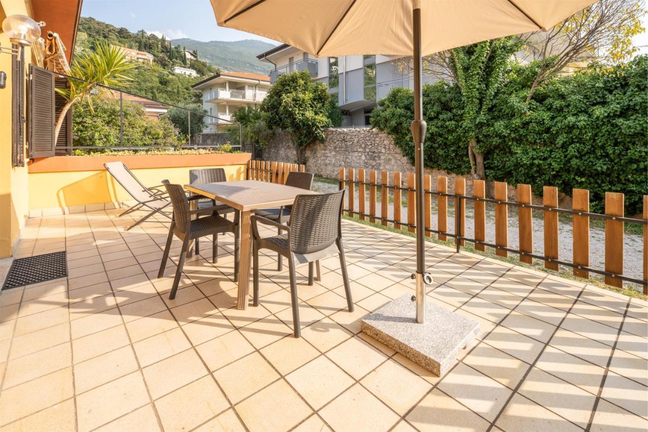 Casa Doppia Apartamento Torbole Sul Garda Exterior foto
